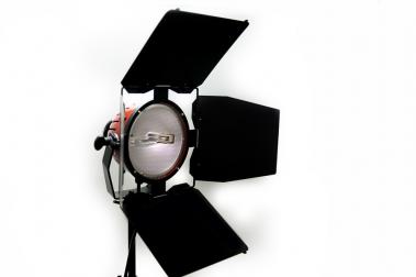 First Varibeam 800Watt light is launched.